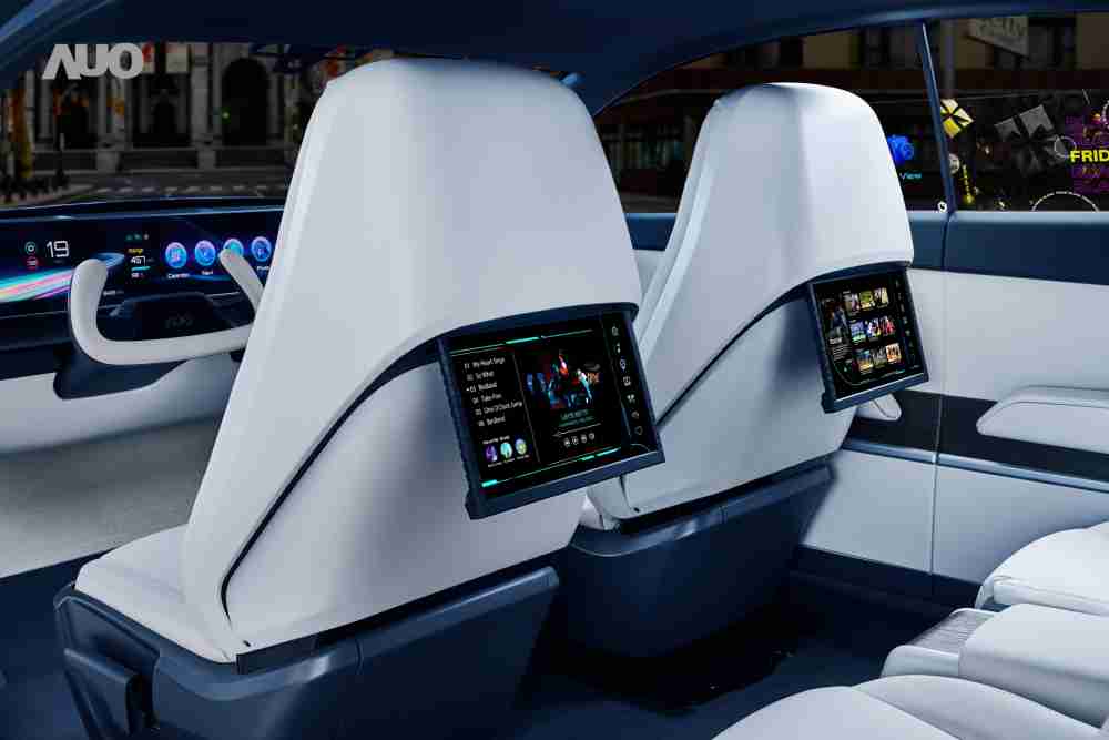 蓝狮在线将于CES 展示全新Smart Cockpit 2024，，可紧密串连使用者多元需求，，，，并革新座舱内部的应用和设计，，带来身历其境且引人入胜的视觉飨宴，，满足驾乘人员的全方位体验